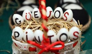 GÜEVOS PINTNOS pola de siero