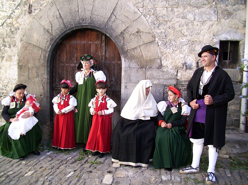 Fiesta Día del Traje Típico Ansotano de Ansó